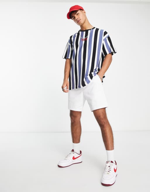 New Look – Oversize-T-Shirt in Marineblau gestreift mit Tokyo-Print, 4 von 4