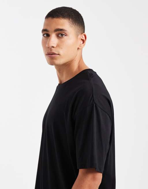 New Look oversized fit t-shirt in black, 4 of 5