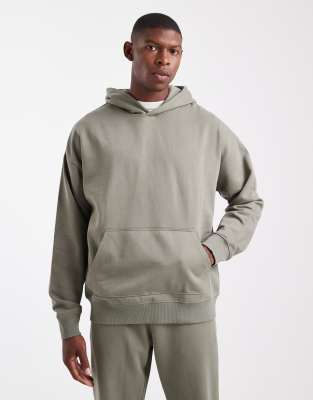 New Look New Look oversized hoodie in light khaki-Green