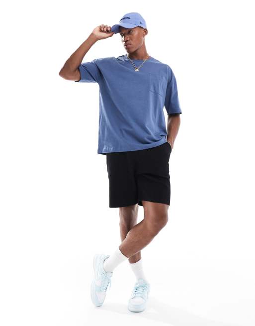 New look oversized pocket t-shirt in vintage indigo, 2 of 4