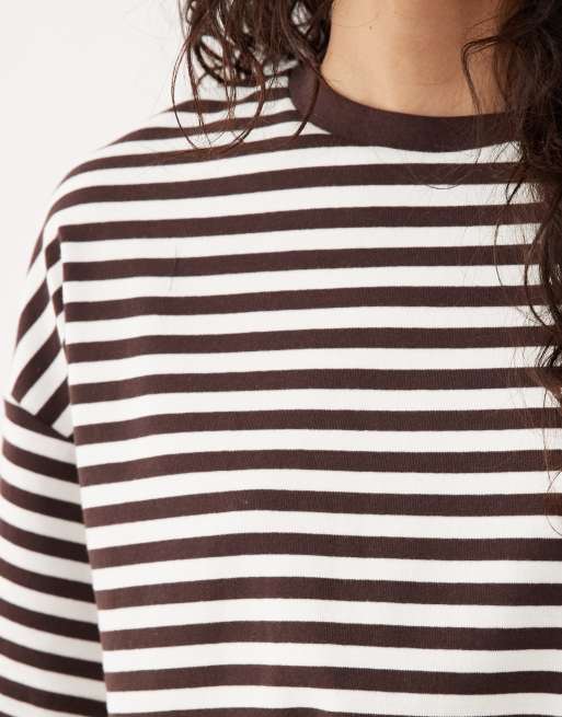 New Look - Oversized recht T-shirt met bruine strepen, 3 van 4