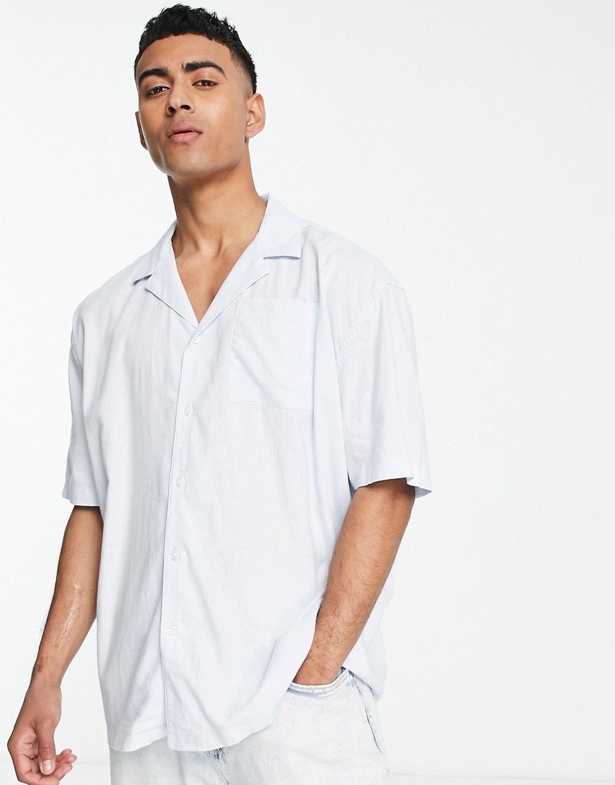 New Look oversized short sleeve linen mix shirt in light blue-Brown