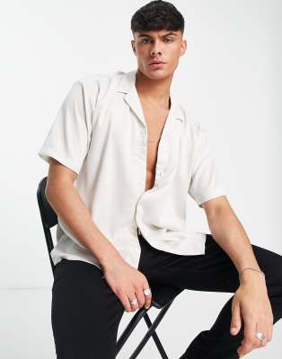 New Look oversized short sleeve satin shirt in off white