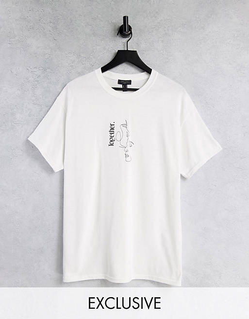 New Look oversized sketch print t-shirt in white