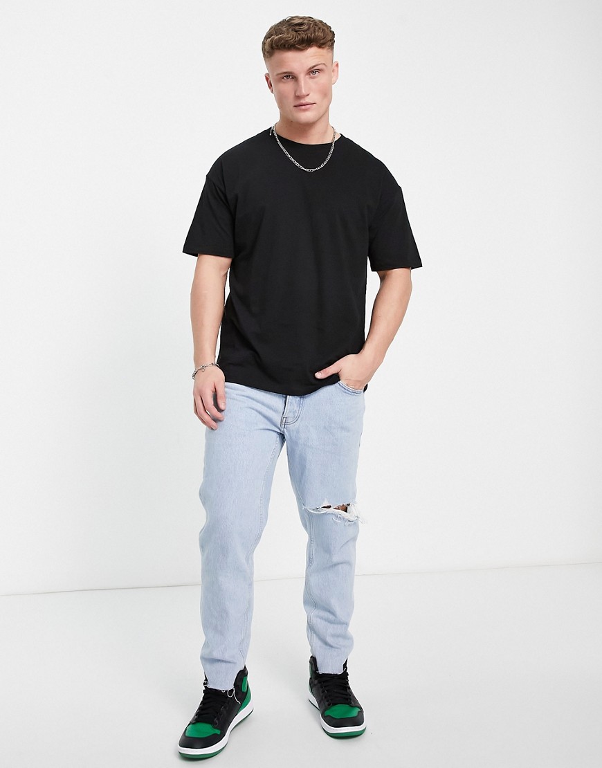 New Look oversized t-shirt in black