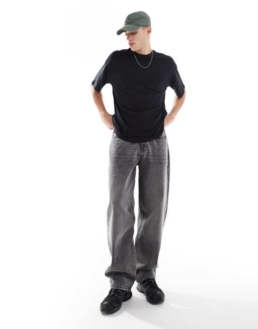 New Look oversized t shirt in black