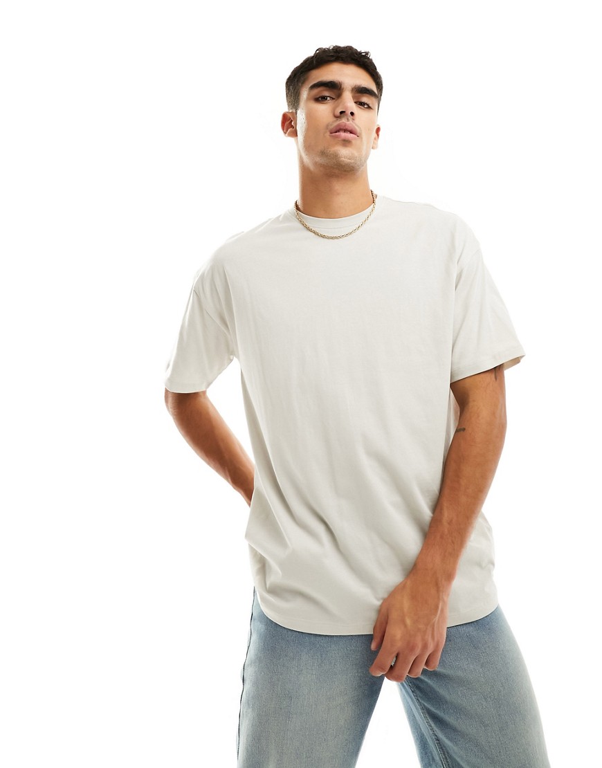 New Look oversized t-shirt in stone-Neutral