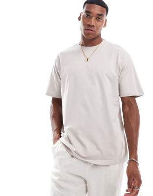 New Look New Look oversized t-shirt in stone-Neutral