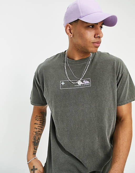  New Look oversized t-shirt with back print in mid grey 