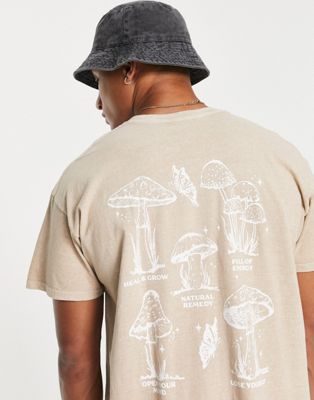New Look oversized t-shirt with mushroom print in stone - ASOS Price Checker