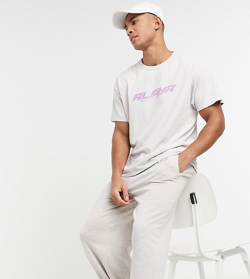 New Look oversized t-shirt with print in overdye cream-White