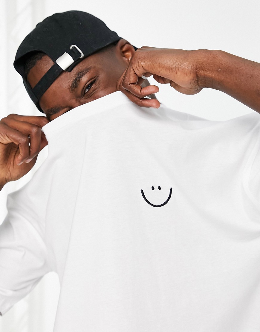 New Look oversized T-shirt with smile sketch embroidery in white