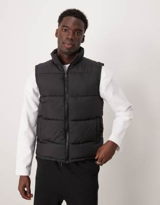 New Look padded gilet in black