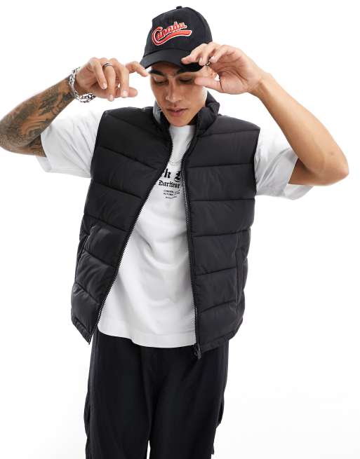 New Look padded vest in black