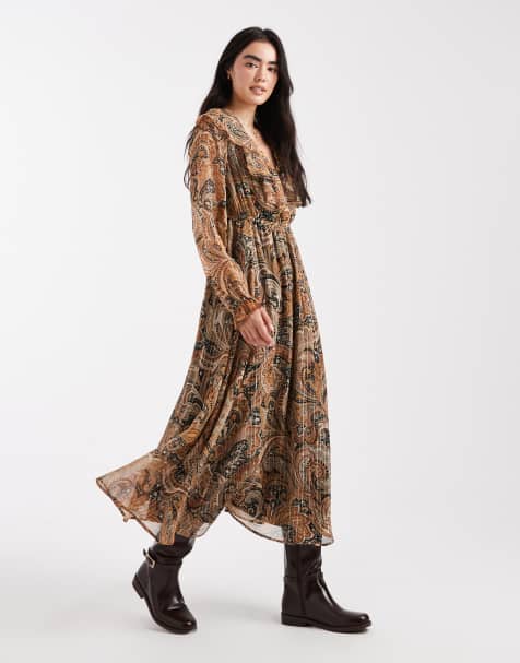 New Look paisley chiffon long sleeve midi dress in brown - view 1
