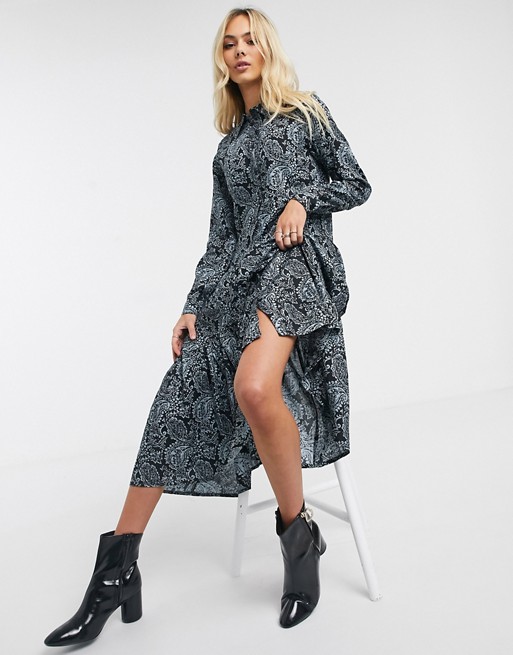 New Look paisley tiered midi dress in blue pattern