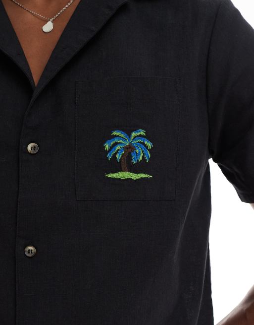 New Look palm tree embroidered linen look revere shirt in black, 3 of 4