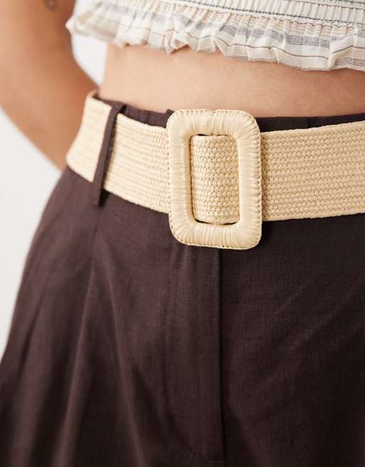New Look - Pantaloncini marroni in misto lino con cintura, 4 di 5