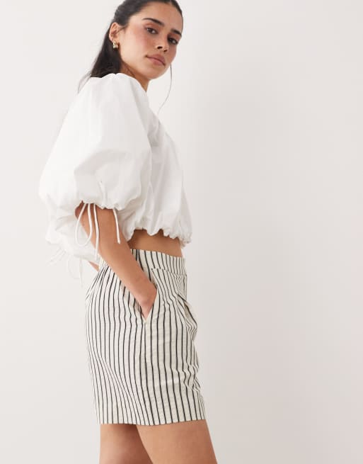New Look - Pantalones cortos a rayas negras, 2 de 5