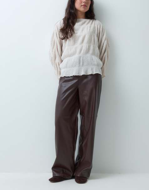 New Look pantalones de pernera ancha de piel sintética en marrón oscuro - view 1