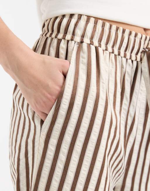 New Look - Pantaloni a fondo ampio marroni a righe, 4 di 5