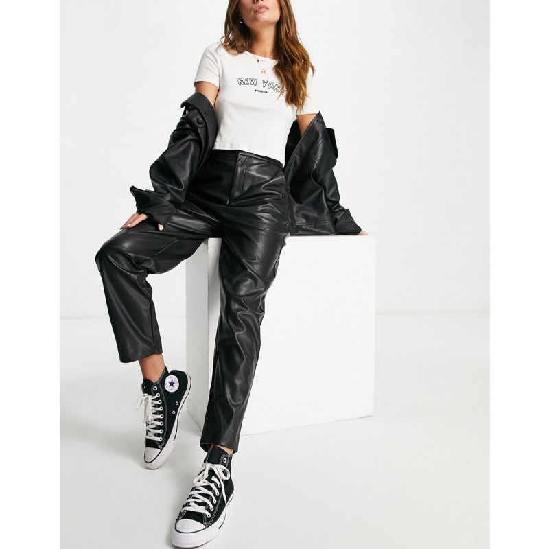 Donna Pantaloni dritti New Look - Pantaloni affusolati in pelle sintetica, colore nero