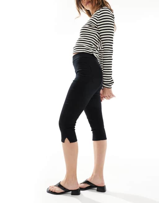 New Look Pantaloni capri di jeans neri ASOS