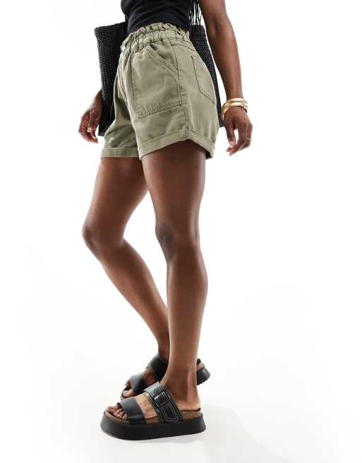 New Look - Paperbag-shorts i mørk khakigrønt denim