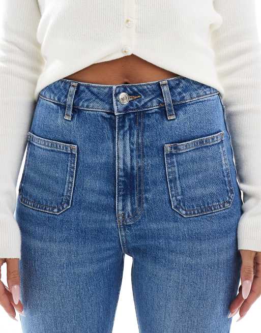 New Look patch pocket flare jeans in mid blue, 5 of 5