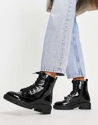 New look lace up best sale chunky flat boot in black