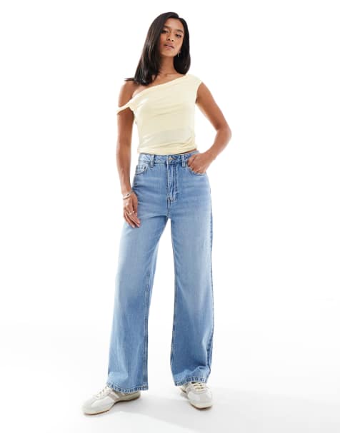 New Look Petite Adalae wide leg jean in light blue - view 1