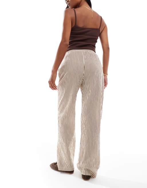 New Look Petite – Brązowe spodnie z szerokimi nogawkami w paski, 4 z 5