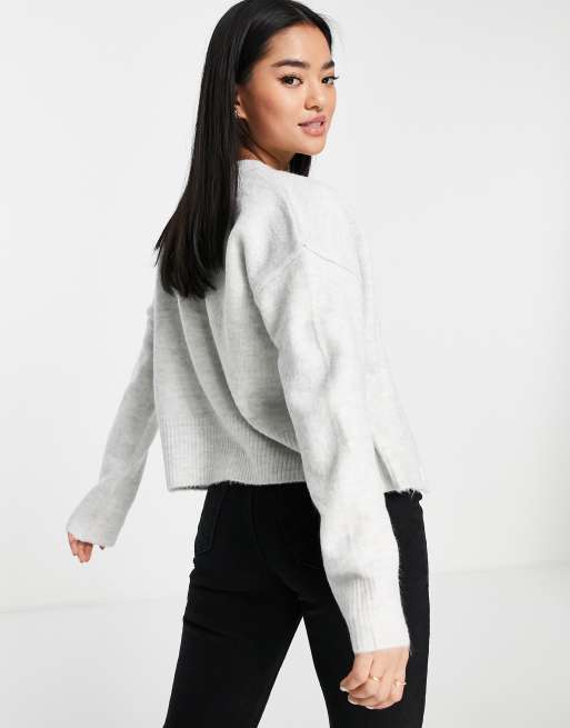 New Look Petite cardigan in light grey ASOS