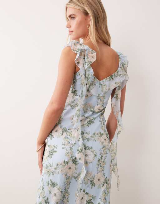 New Look Petite – Chiffon-Midikleid in Blau mit Blumenmuster und Rüschen, 4 von 4