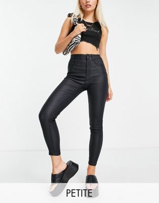 New Look Petite Coated Skinny Jeans In Black |