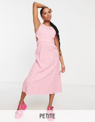 New Look Petite cut out midi dress in pink