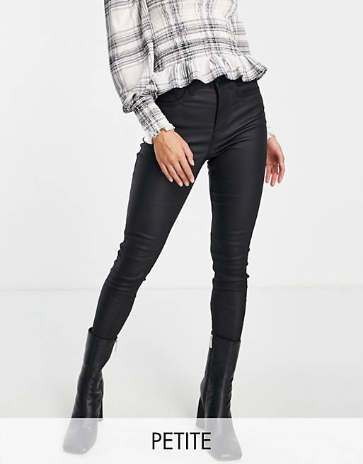 New Look Petite – Czarne powlekane jeansy modelujące sylwetkę