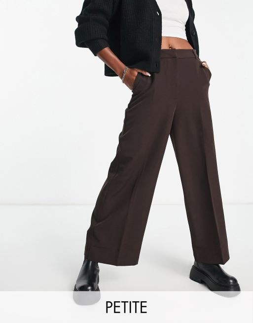 New Look Petite - Dad broek met wijde pijpen in bruin