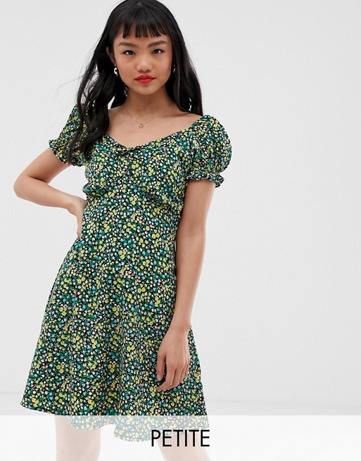 New Look Petite dress with sweetheart neck in ditsy floral