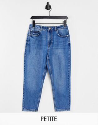 New Look Petite embroidered pocket mom jean in mid blue