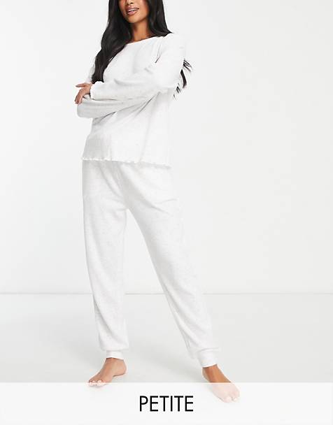 Satin dog print shirt & trouser pyjama set in sage ASOS Damen Kleidung Nachtwäsche Schlafanzüge 