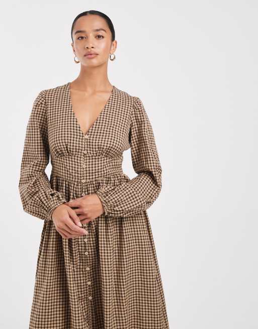 New Look Petite – Gulrutig, mönstrad tea-klänning i midilängd, 2 av 4