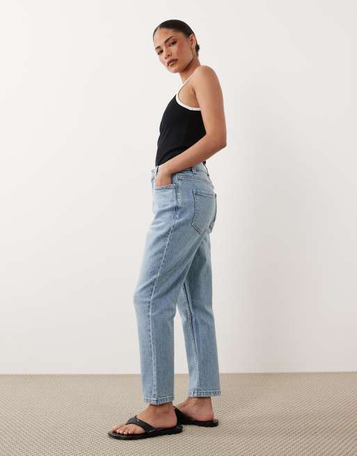 New Look Petite hannah straight jeans in blue, 2 of 5
