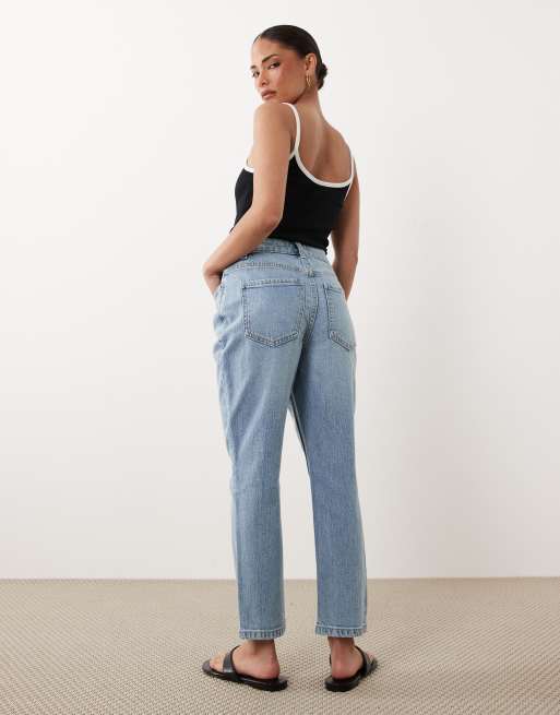 New Look Petite hannah straight jeans in blue, 3 of 5