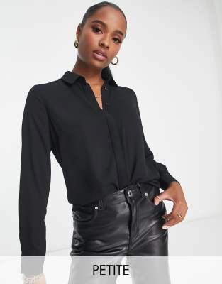 New Look Petite – Hemd in Schwarz mit Knopfleiste