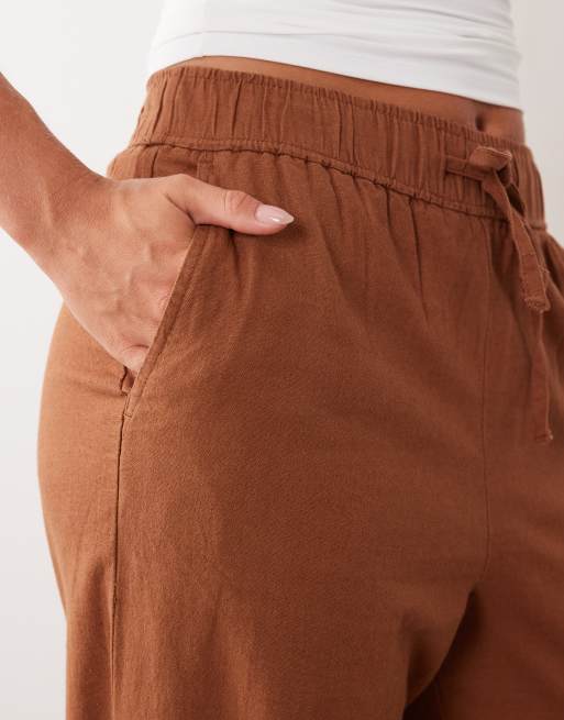 New Look Petite – Hose aus Leinenmix in Rostrot mit weitem Bein, 3 von 5