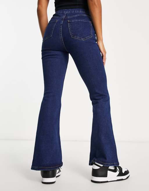 New Look Petite – Jeansy dzwony w kolorze indygo, 2 z 4
