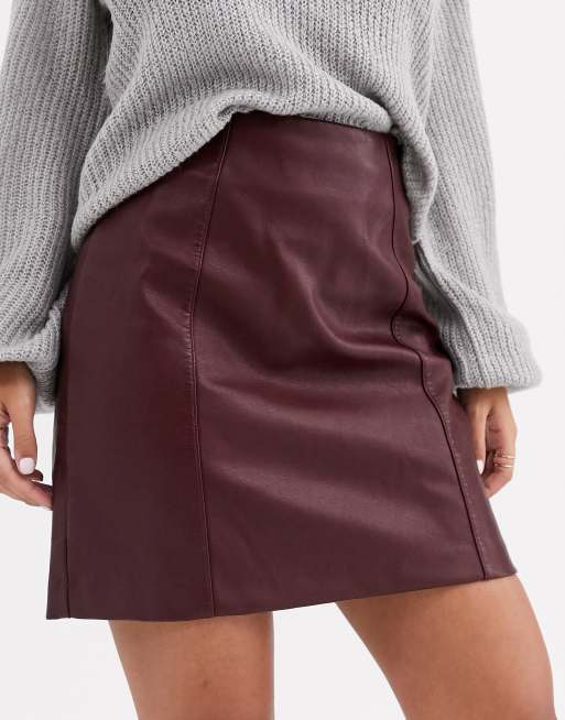 Burgundy leather on sale skirt new look