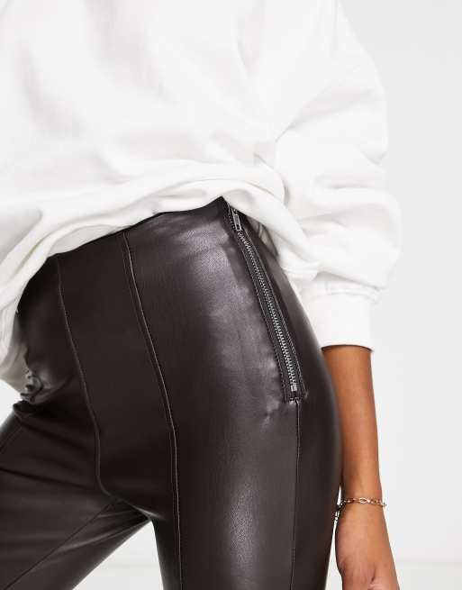 New Look Petite – Leggings aus Kunstleder in Braun, 3 von 4