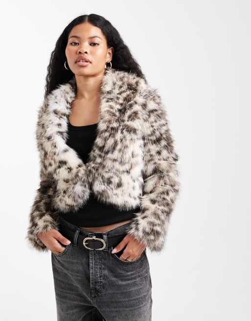 New Look Petite – Leopardmönstrad kappa i fuskpäls med sjalkrage